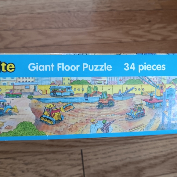 Construction Site Floor Puzzle - Picture 11 of 16